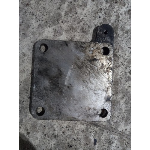 Крышка блока двигателя Iveco Stralis Cursor 10 (123)-2