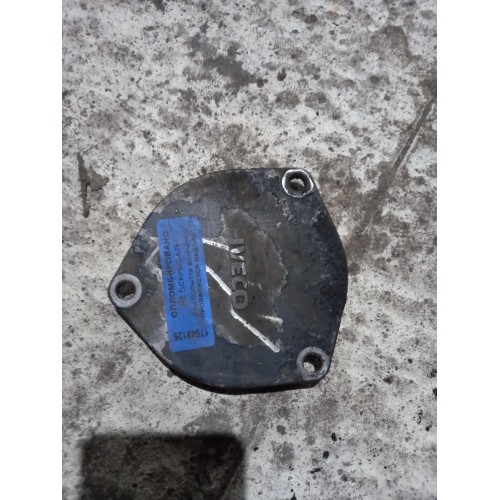 Крышка двигателя передняя Iveco Stralis Cursor 10 (125)