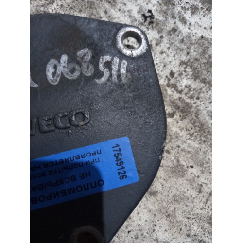 Крышка двигателя передняя Iveco Stralis Cursor 10 (126)-1