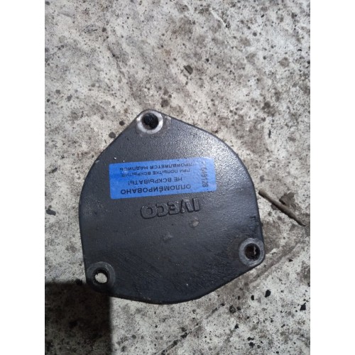 Крышка двигателя передняя Iveco Stralis Cursor 10 (128)