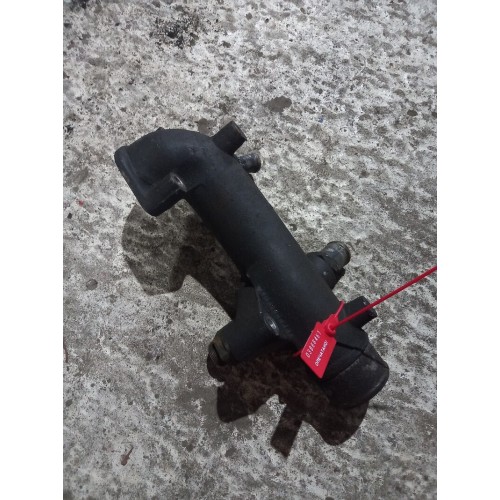 Патрубок системы охлаждения Iveco Cursor 8 (461)