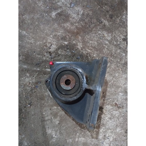 Кронштейн торсиона кабины Iveco Stralis RH (952)-2