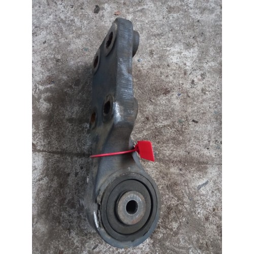 Кронштейн торсиона кабины Iveco Stralis LH (479)-2