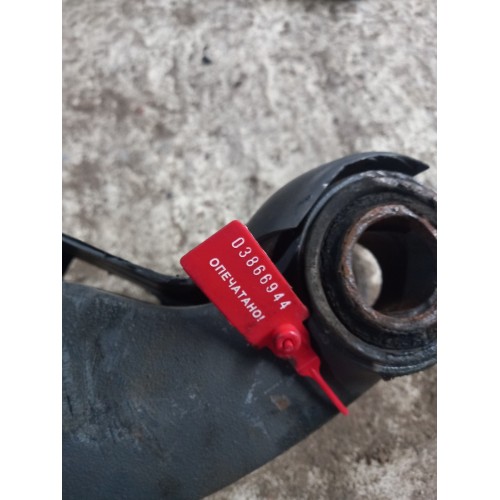 Кронштейн торсиона кабины Iveco Stralis (944)-1