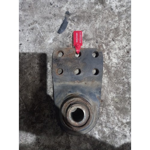 Кронштейн задней стойки стабилизатора Iveco (925)