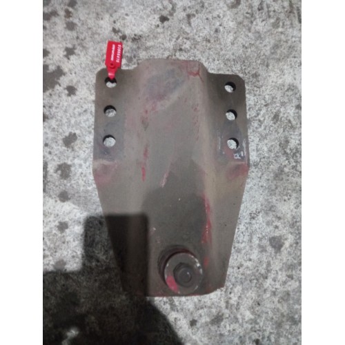 Кронштейн цилиндра подъема кабины Iveco Евротех (470)