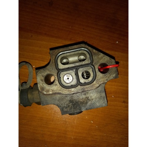 Клапан обратный топливный DAF CF-85 105 (705) -1