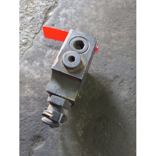 Клапан обратный топливный DAF CF-85 105 (162)-2