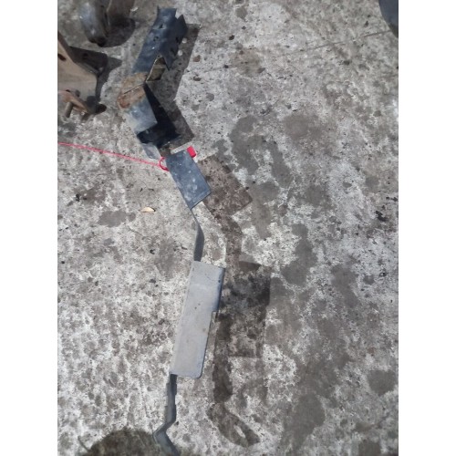 Кронштейн проводки Iveco LH (866)-1