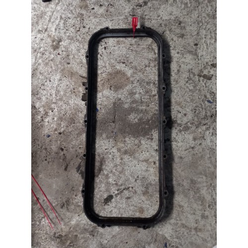 Прижим поддона Iveco Stralis Cursor 8 (857)