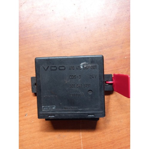 Блок VDO DAF 95 CF-85 10 (управления центральным замком) (648)