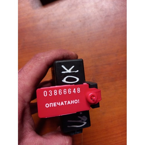 Блок VDO DAF 95 CF-85 10 (управления центральным замком) (648)-1