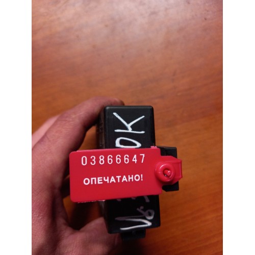 Блок VDO DAF 95 CF-85 10 (управления центральным замком) (647)-1