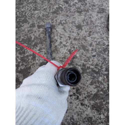 Шланг топливный DAF 105 460 896380 с клапаном маленький (502)-1