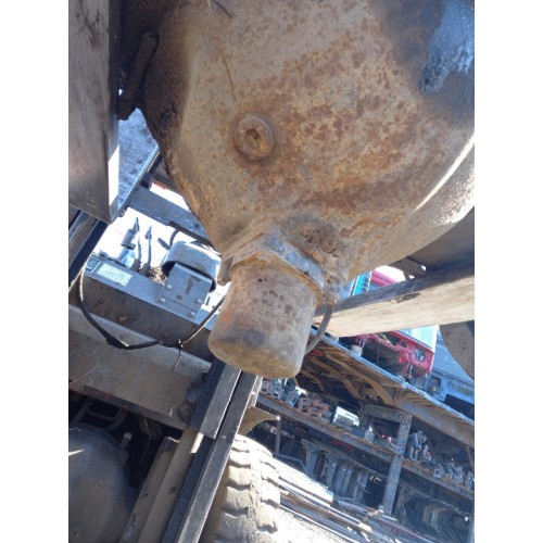 Корпус заднего моста (чулок) Scania P114 548650 в сборе со ступицами, бар-ми, тормоз. мех-м (641) -6