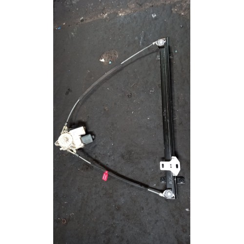 Стеклоподъемник DAF 105 в сборе RH (186)