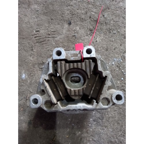 Подушка двигателя Renault Midlum передняя (512)-1