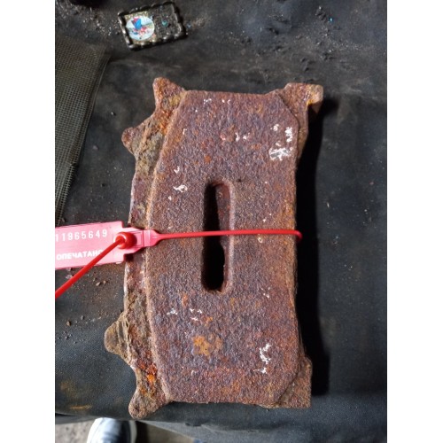 Прижим колодок MAN (649)