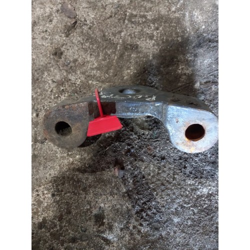 Кронштейн тяги переднего стабилизатора Renault DXI верхний (691)-1