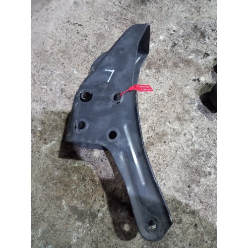 Кронштейн замка кабины Renault TS задний LH (887)