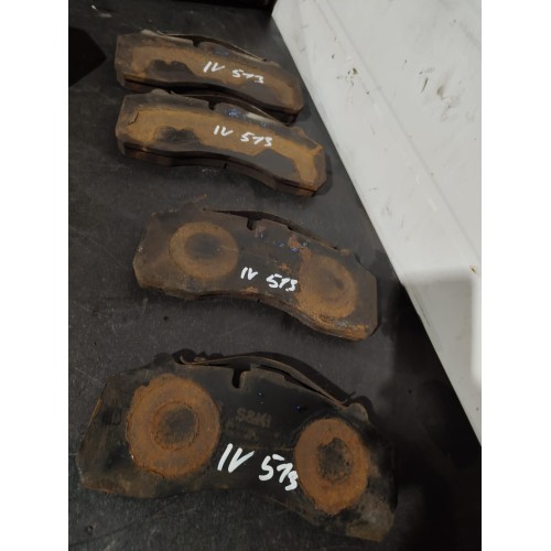 Колодка тормозная (дисковый тормоз)*-31