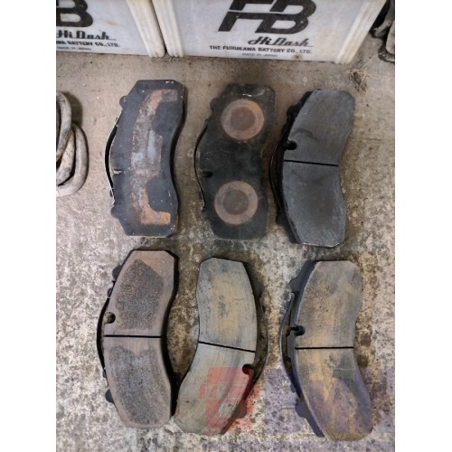 Колодка тормозная (дисковый тормоз)*-10