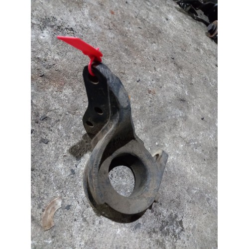 Кронштейн подушки двигателя Renault (633)