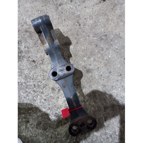 Кронштейн кабины Renault Pr задний (638)-1