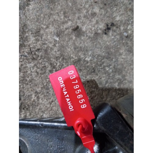 Отбойник кабины Renault Magnum DXI RH (659)-1