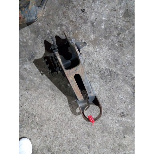 Кронштейн крепления торсиона кабины Renault Magnum DXI (005)-3