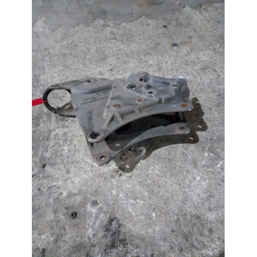 Кронштейн крепления торсиона кабины Renault Magnum DXI (006)-2