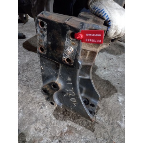 Кронштейн крепления торсиона кабины Renault Premium DXI LH (668)-4