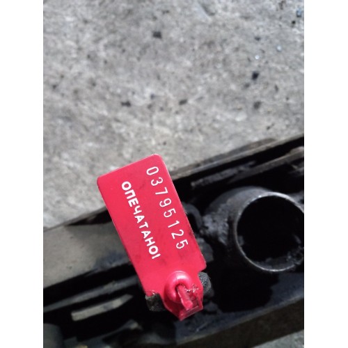 Замок кабины Renault Magnum/MACK (125)-2