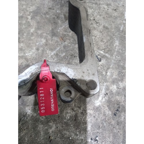 Проставка клапанной крышки Renault DCI (811)-1