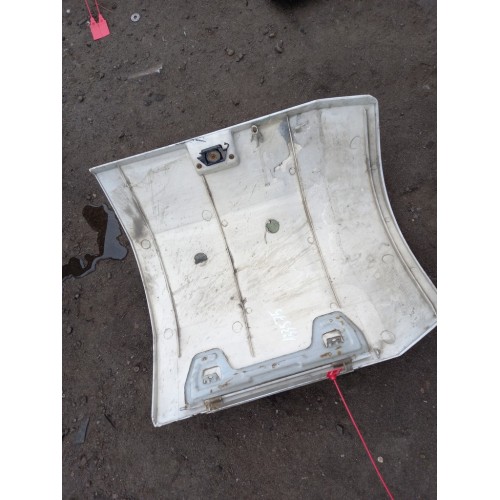 Угол кабины Renault Magnum Mack500 133575 (873) с дефектом-5