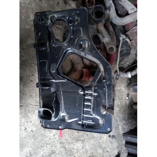 Кронштейн механизма стеклоподъемника Scania R 480 032962 RH (904)-2