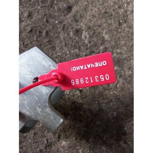 Ответная часть замка двери Renault Premium 037929 (985)-1