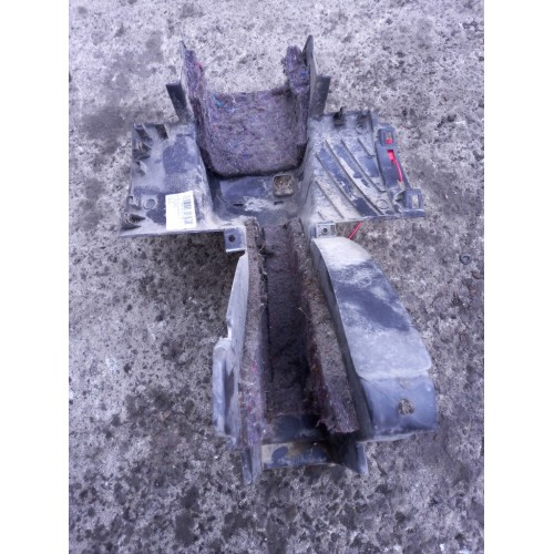 Кожух рулевой колонки Renault Premium 037929 (943)-2