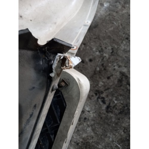 Подножка кабины Renault Premium 037929 верхняя LH деф. (968)-2