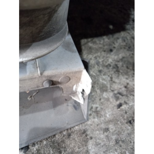 Подножка кабины Renault Premium 037929 верхняя RH деф. (967)-1