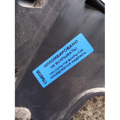 Часть торпедо Renault Premium 037929 RH (135)-3