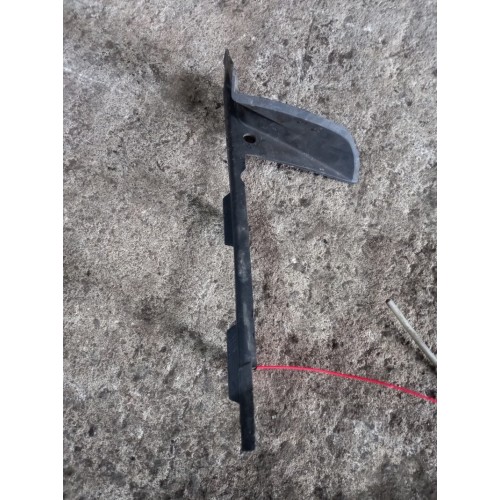 Накладка бампера Renault TS задняя RH (074)-1