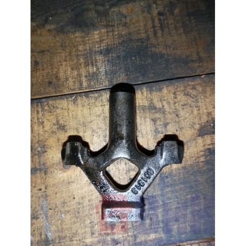 Перемычка клапанная Scania PDE (2586)*-4