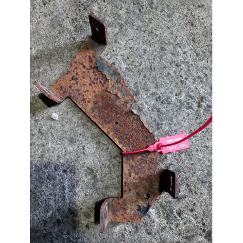 Кронштейн солнцезащитного козырька Renault MACK (260)*-2