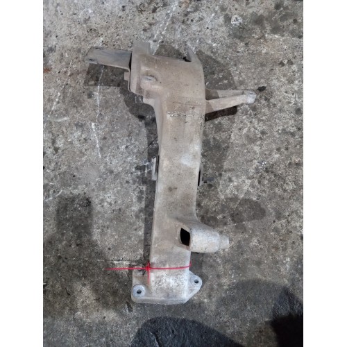 Кронштейн бампера Renault Pr DXI/DCI LH (186)