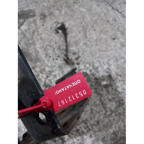 Кронштейн переднего амортизатора кабины Renault Magnum MACK RH (167)-2