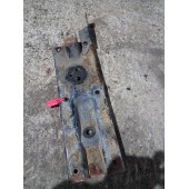 Кронштейн задней подушки кабины Renault Magnum MACK (232)