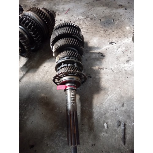 Первичный вал в сборе с вторичным АКПП ZF (489)