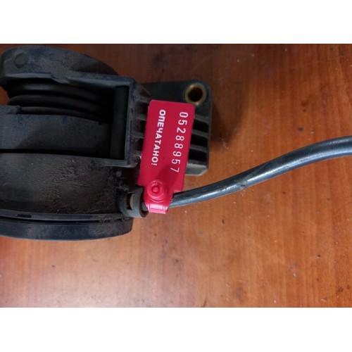 Педаль газа Mercedes Actros (957)-3