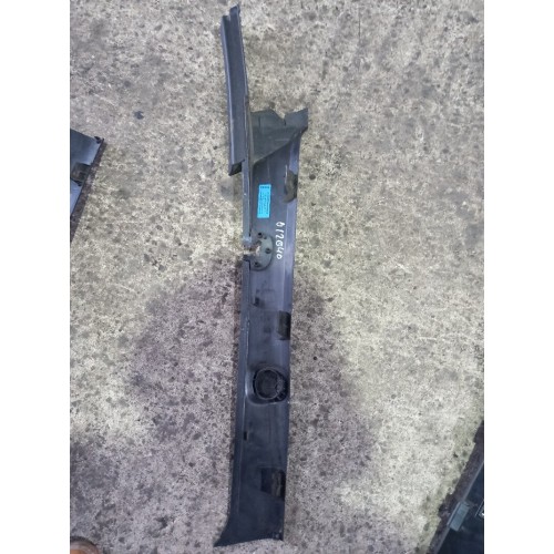 Накладка на стойку лобового стекла MAN TGX 012040 внутренняя LH (184)-2